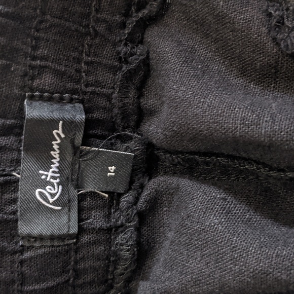 REITMANS Linen blend Black Shorts - Picture 12 of 12